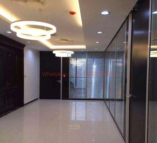 Dernières solutions de l'entreprise Choisir des cloisons vitrées en acier et aluminium : conseils pratiques et aperçu de la fabrication