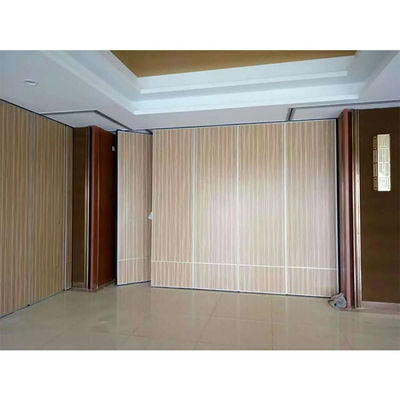acheter Salle de banquet Parement en bois opérationnel Systèmes muraux panneaux pliants Partions online manufacture