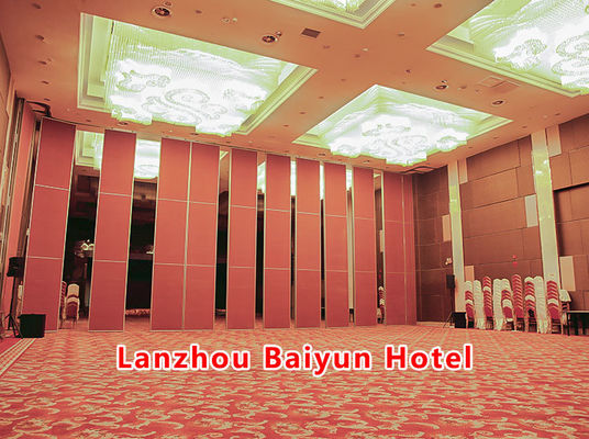 Un bon prix. Double Tempered Single Glazed Office Glass Partition Wall with 108mm/90mm Thickness and Up to 3000mm Height for Conference Center en ligne