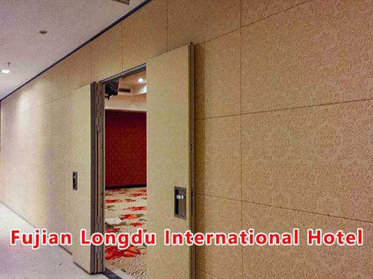 Un bon prix. Fujian Longdu International Hotel - Wood Partition Wall Panel: 65mm Thickness, 800N Sealing, 40N/m Magnetic for Flexible Space en ligne