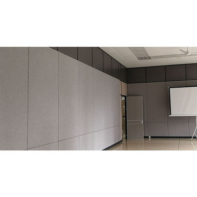 Isolement acoustique sur mesure par mur de séparation en bois pour bureau / hôpital
