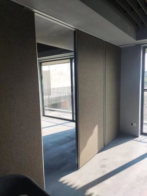 Partitions murales fonctionnelles en MDF, partitions de séparateur de bureau