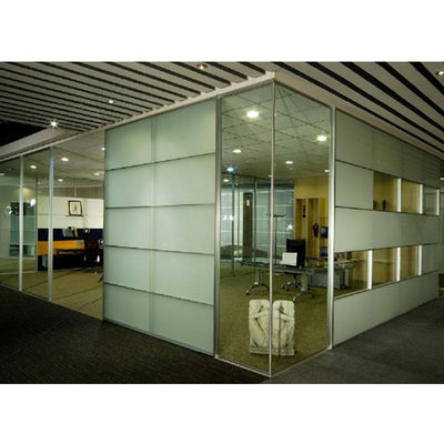 Parement en verre modulaire trempé à pleine hauteur pour bureau