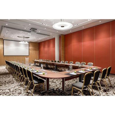 Un bon prix. Salle de conférence insonorisée Partitions mobiles en ligne