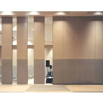 Un bon prix. Isolement thermique Murs de séparation pliants opérationnels pour la division spatiale en ligne