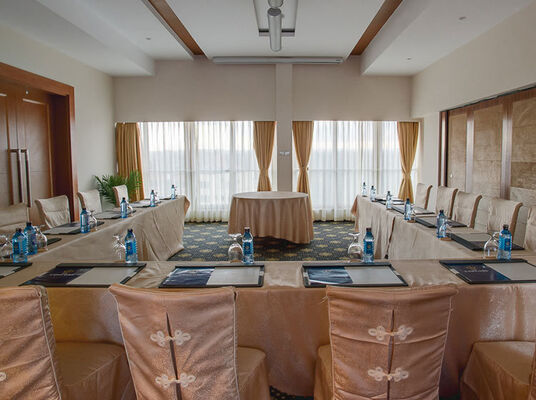 Un bon prix. Soundproofing Movable Partition Wall with 800N Sealing Power and 40N/m Magnetic Attraction for Hotels en ligne